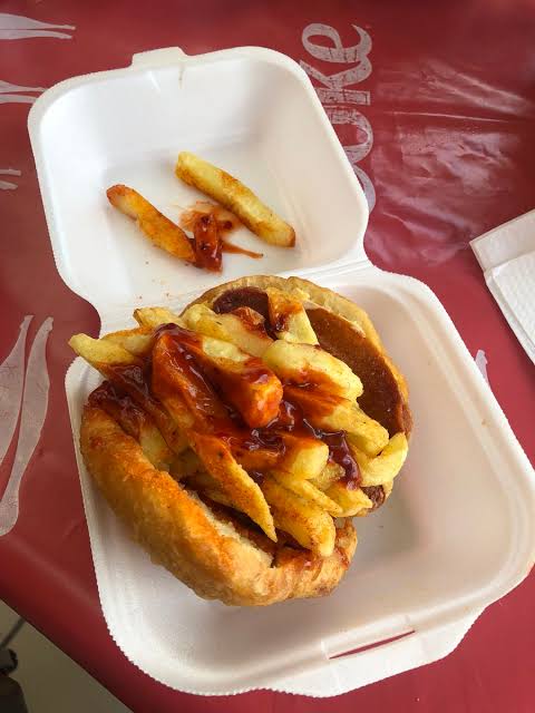 Vetkoek & Fries